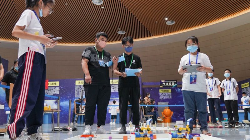 科技公司品牌定位策划：从定位到执行的全方位解析